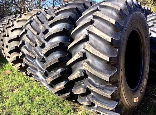 Cubiertas 23.1.30 Recauchutadas, Diseño Sat 23. - Agroads